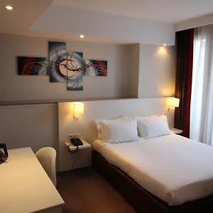 3* מלון Paris-auteuil By Ihg